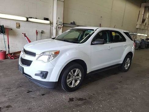 Used 2015 Chevrolet Equinox LS FWD image 1