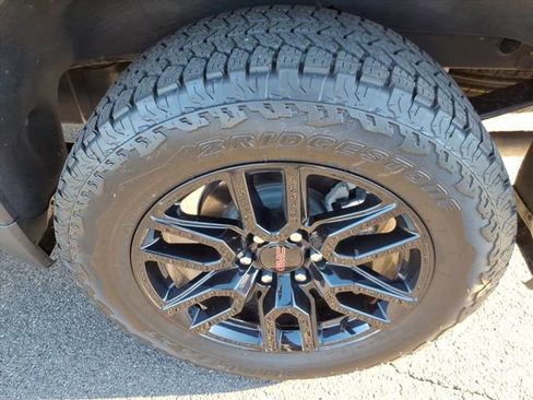 New 2026 GMC Sierra 1500 Elevation image 13