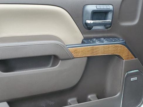 Used 2018 Chevrolet Silverado 1500 LTZ w/ Sport Package image 19