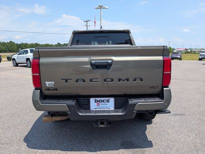 Used 2025 Toyota Tacoma TRD Sport w/ TRD Sport Upgrade Package