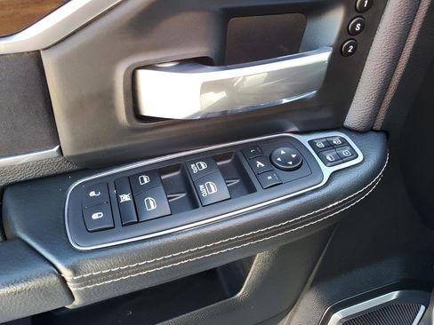 Used 2024 RAM 2500 Laramie w/ Safety Group image 28