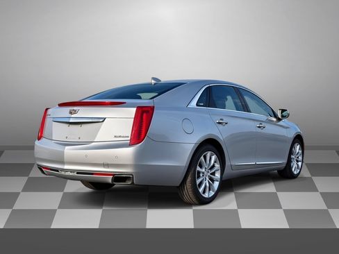 Used 2017 Cadillac XTS Luxury FWD image 6