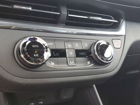 New 2026 Buick Envista Preferred w/ Convenience I Package FWD image 22