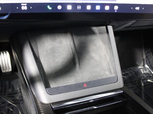 Used 2022 Tesla Model S Plaid image 20