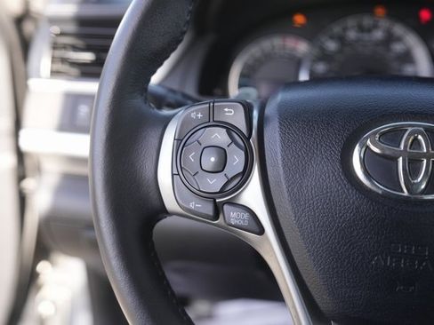 Used 2012 Toyota Camry SE image 23
