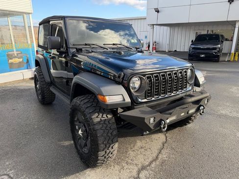 Used 2024 Jeep Wrangler Sport S image 7