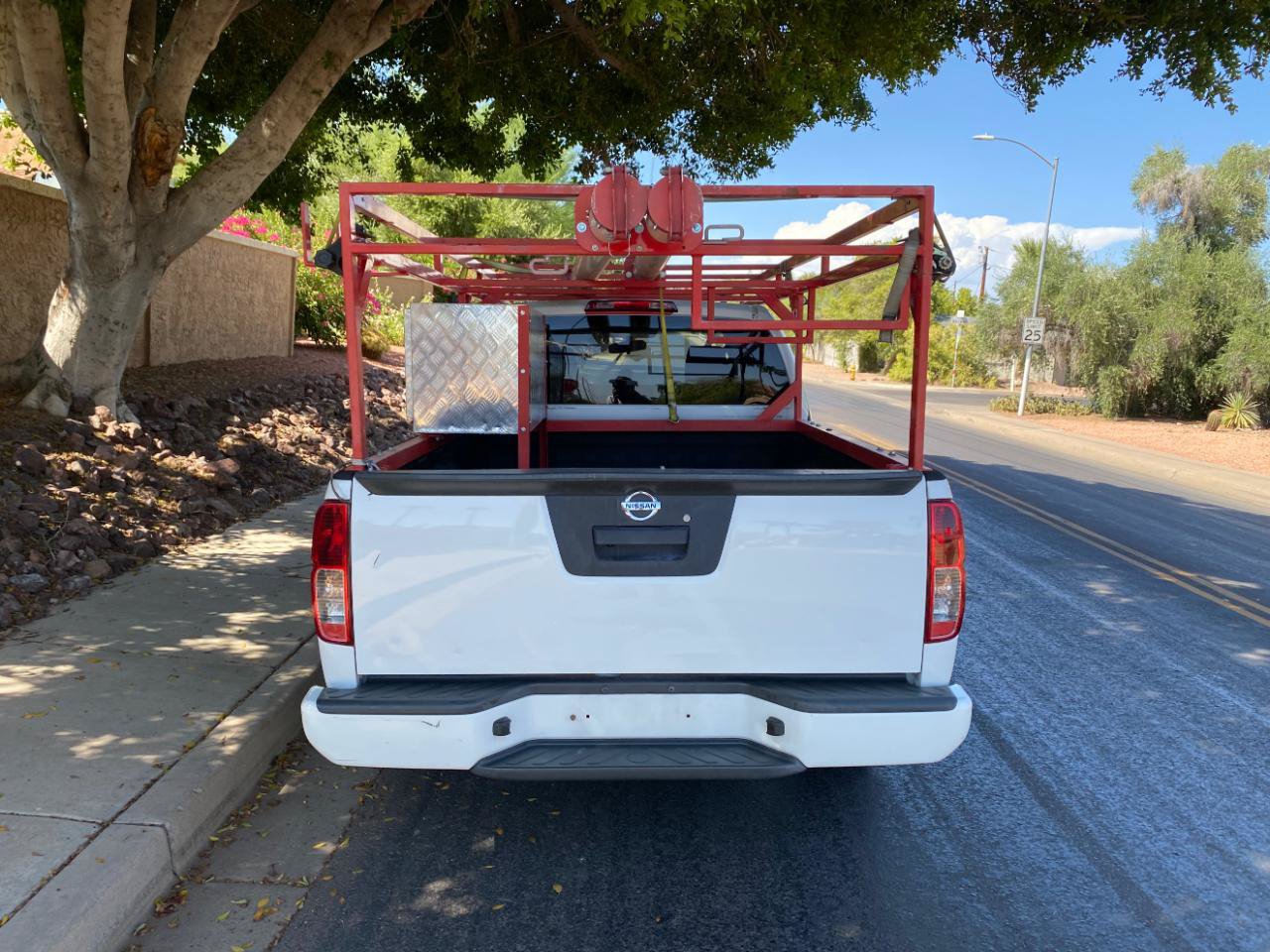 Used 2020 Nissan Frontier S RWD image 5