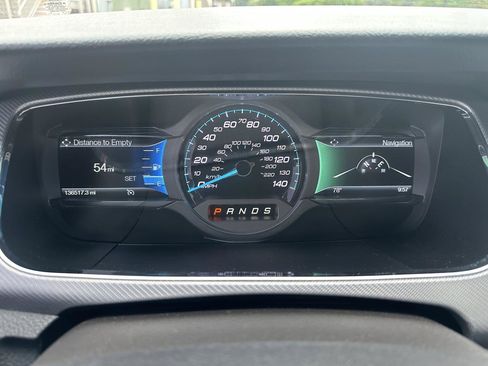 Used 2018 Ford Taurus SHO w/ Sho Performance Package AWD/4WD image 25