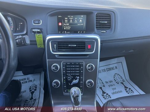 Used 2015 Volvo S60 T5 Premier w/ Convenience Package FWD image 31