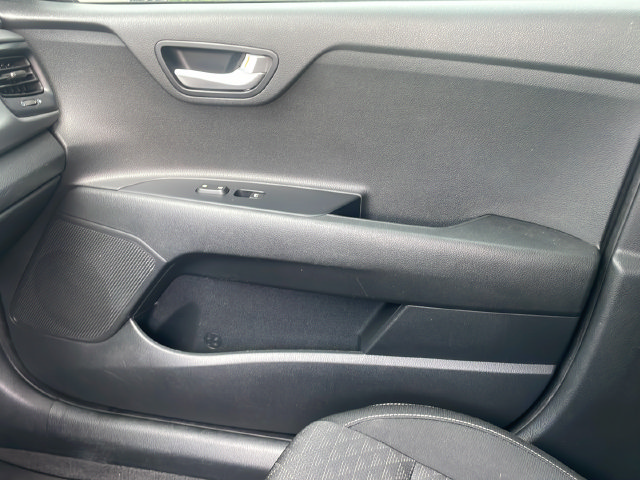 Used 2021 Kia Rio S w/ Technology Package FWD image 31