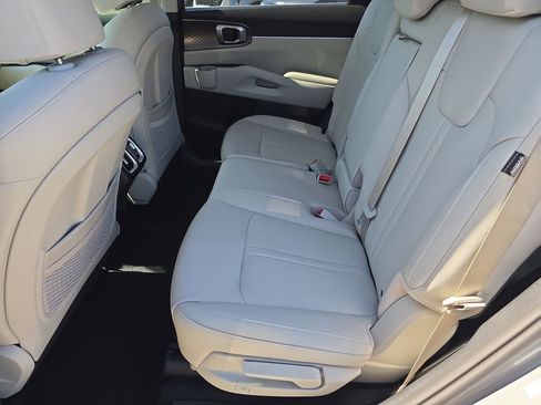 New 2026 Kia Sorento EX FWD image 17