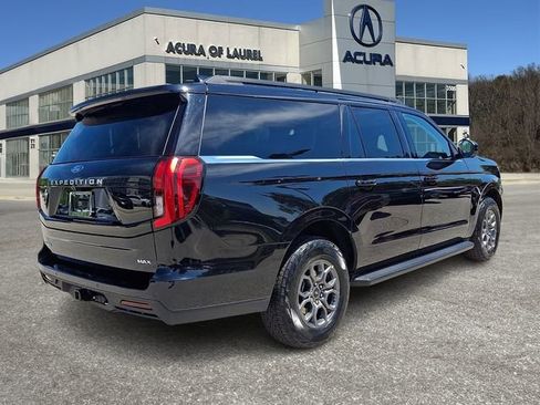 Used 2025 Ford Expedition Max Active AWD/4WD image 6