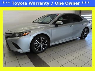 Used 2020 Toyota Camry SE video 1