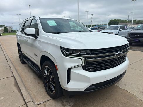 Used 2021 Chevrolet Tahoe RST w/ Luxury Package AWD/4WD image 6