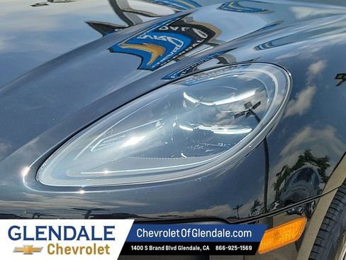 Used 2024 Porsche Macan Turbo AWD/4WD image 18