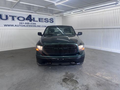 Used 2011 RAM 1500 ST w/ ST Popular Equipment Group image 2