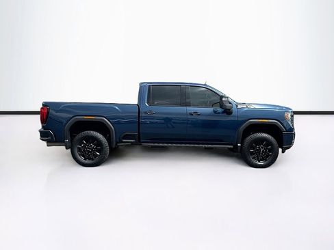 Used 2021 GMC Sierra 2500 AT4 w/ AT4 Preferred Package image 11