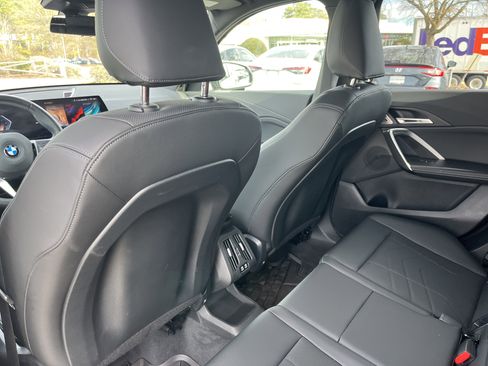 Certified 2025 BMW X1 xDrive28i w/ Convenience Package image 21