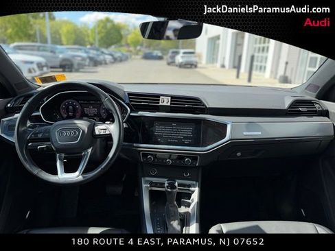 Used 2021 Audi Q3 2.0T Premium Plus image 10
