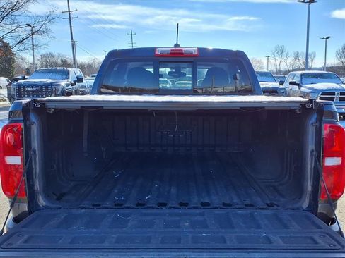 Used 2018 Chevrolet Colorado Z71 w/ Centennial Edition image 10