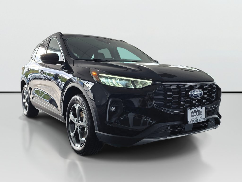 Used 2025 Ford Escape ST-Line Select AWD/4WD image 7