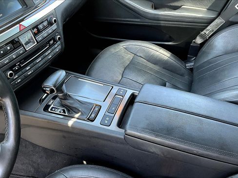 Used 2018 Genesis G80 3.8 w/ Option Group 02 image 12