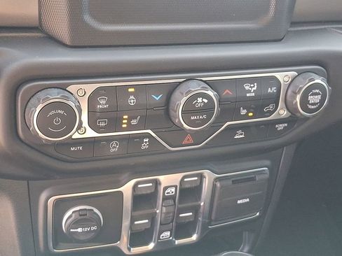 Used 2023 Jeep Wrangler Sport S w/ LED Headlamp & Fog Lamp Group image 15