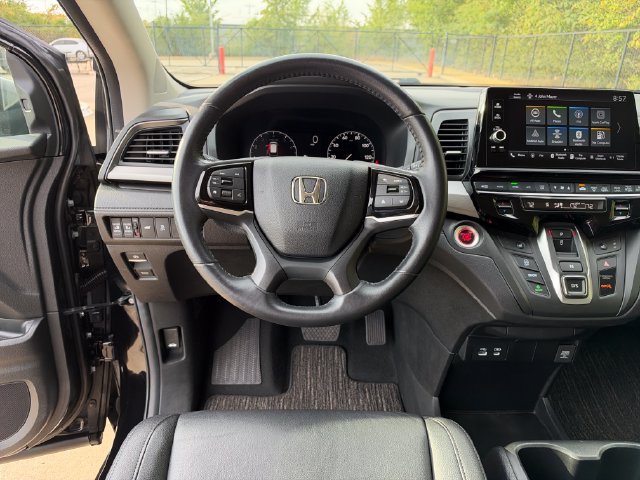 Certified 2025 Honda Odyssey EX-L image 16
