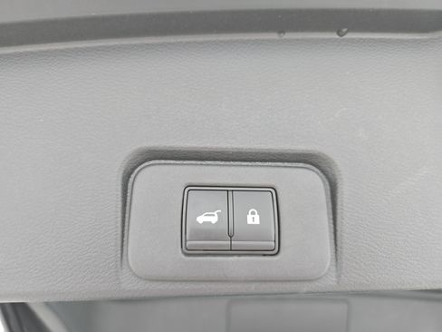 Certified 2023 Nissan Rogue SV w/ SV Premium B Package FWD image 13