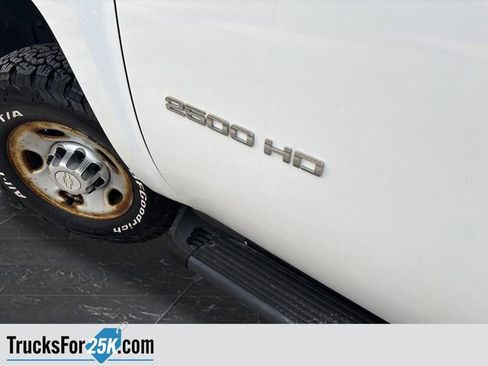 Used 2010 Chevrolet Silverado 2500 W/T image 29