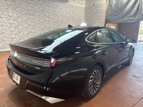 New 2026 Hyundai Sonata SEL FWD image 7