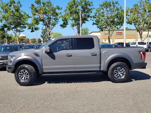 Certified 2018 Ford F150 Raptor w/ Equipment Group 802A Luxury AWD/4WD image 4