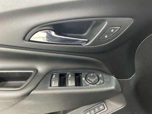 Used 2019 Chevrolet Equinox Premier AWD/4WD image 13