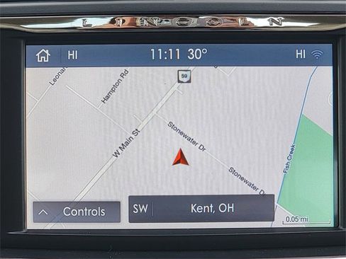 Used 2020 Lincoln Continental w/ Premium Package image 28