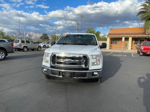 Used 2015 Ford F150 XLT w/ Equipment Group 301A Mid image 8