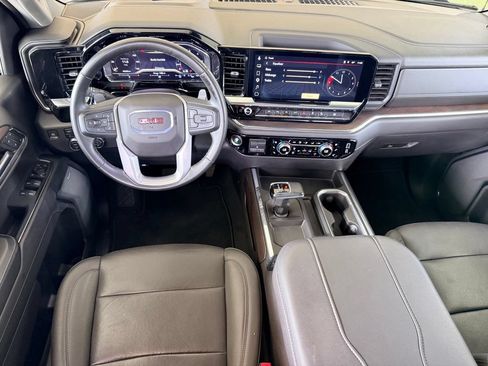 Used 2024 GMC Sierra 1500 SLT w/ SLT Premium Plus Package AWD/4WD image 17