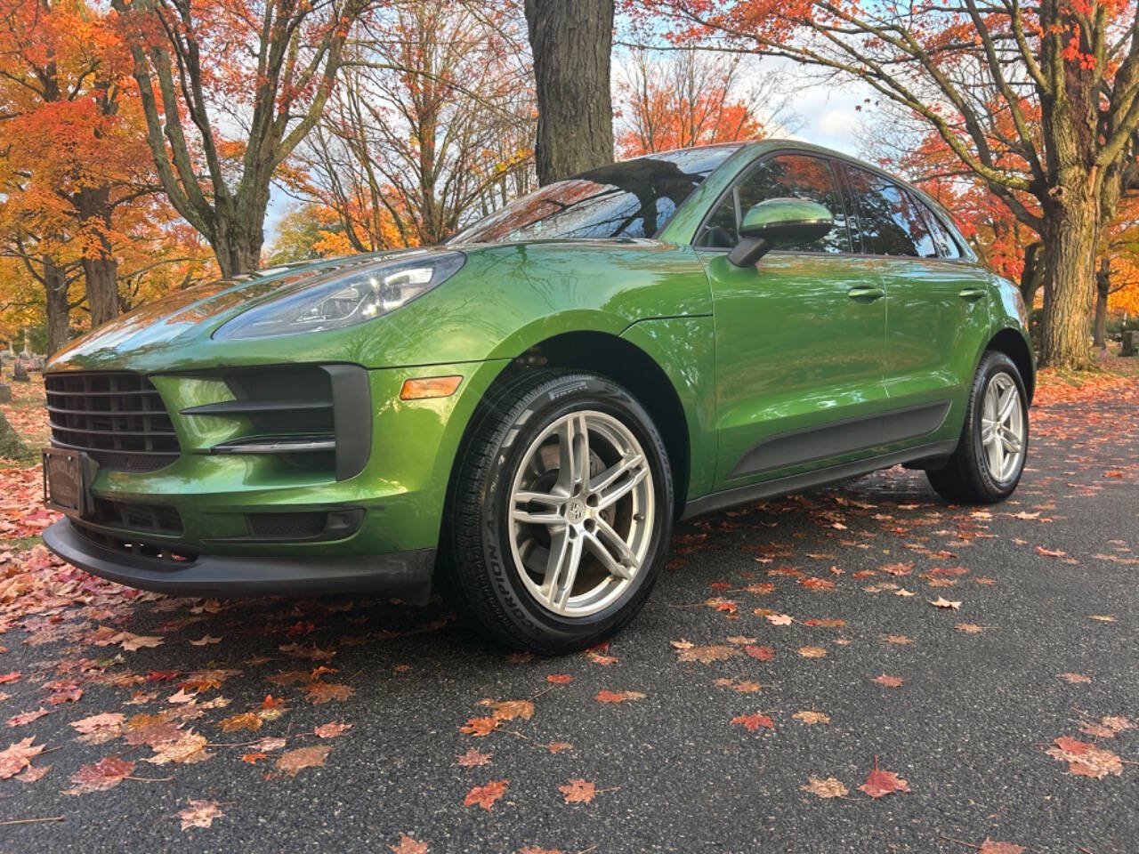 Used 2019 Porsche Macan AWD/4WD image 45