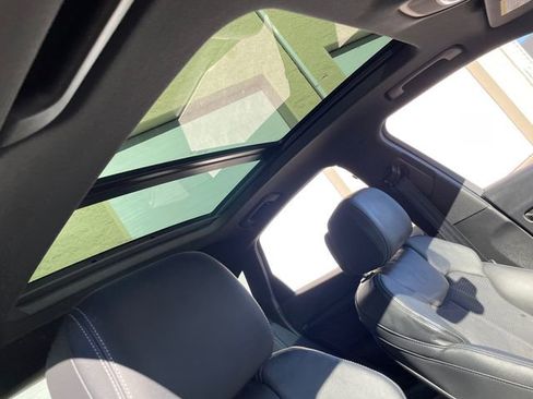 Used 2024 Audi SQ5 Premium Plus image 42