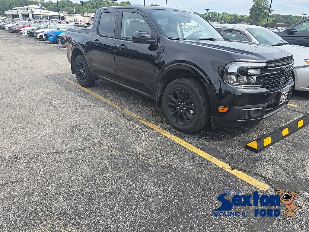 Used 2024 Ford Maverick Lariat w/ Black Appearance Package FWD image 1
