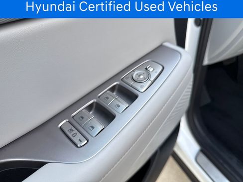 Used 2025 Hyundai Palisade SEL FWD image 12