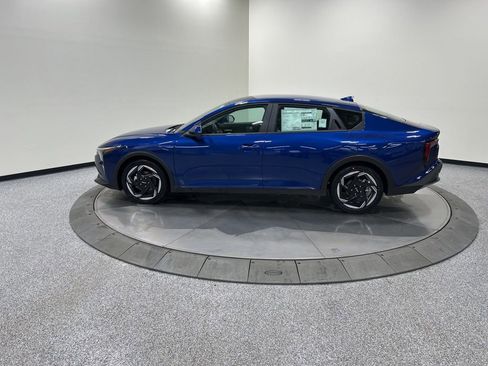 New 2025 Kia K4 EX image 8