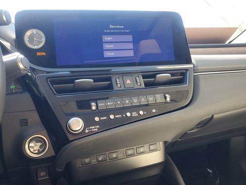 Certified 2024 Lexus ES 350 Ultra Luxury w/ Accessory Package (Z1) image 26