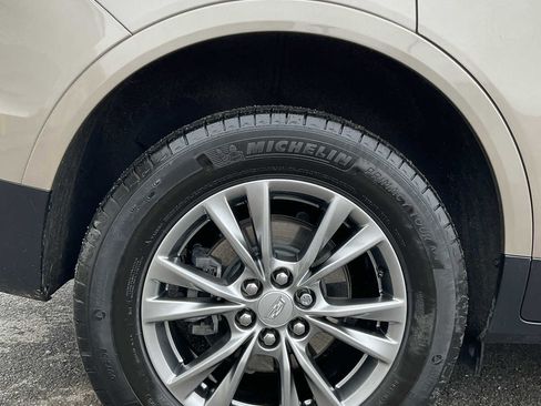 Used 2023 Cadillac XT5 Premium Luxury image 19