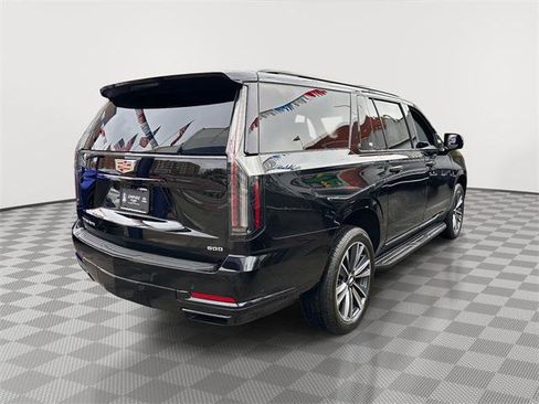 Used 2025 Cadillac Escalade ESV Sport w/ LPO, Floor Liner Package image 2