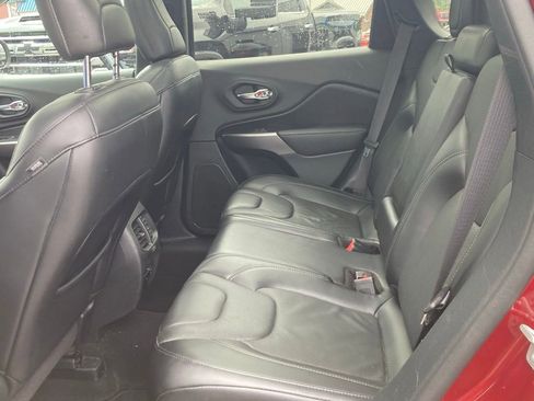 Used 2020 Jeep Cherokee Limited AWD/4WD image 16