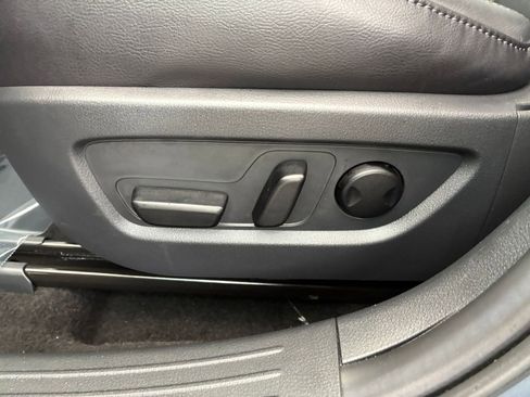 Used 2025 MAZDA CX-50 2.5 Hybrid w/ Premium Plus Pkg image 23