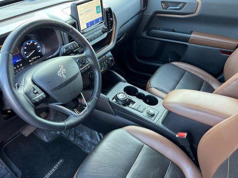 Used 2023 Ford Bronco Sport Badlands w/ Premium Package image 10