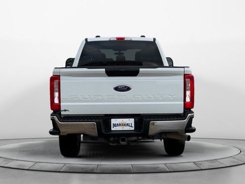 Used 2024 Ford F250 XLT image 4
