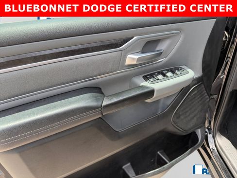 Used 2019 RAM 1500 Big Horn AWD/4WD image 10