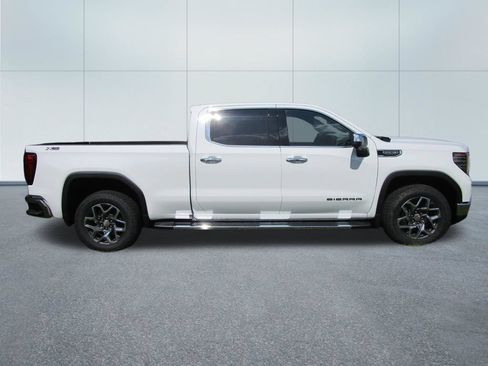 New 2026 GMC Sierra 1500 SLT w/ SLT Premium Plus Package AWD/4WD image 7